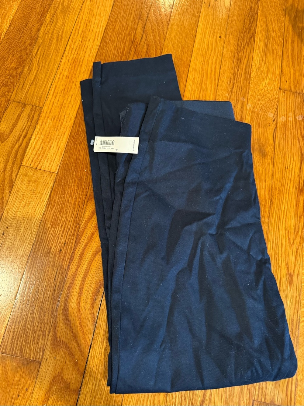 Old Navy Women's Skinny Pants in Navy Blue